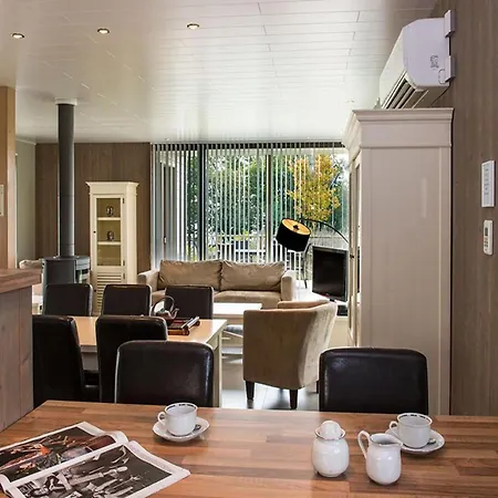 Spacious With Sauna And Fireplace *