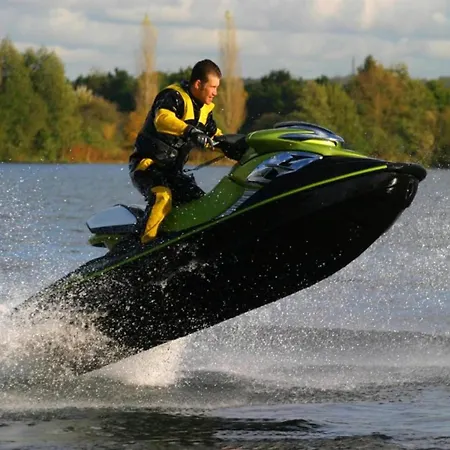Lakeside With Sauna * Boussu-lez-Walcourt